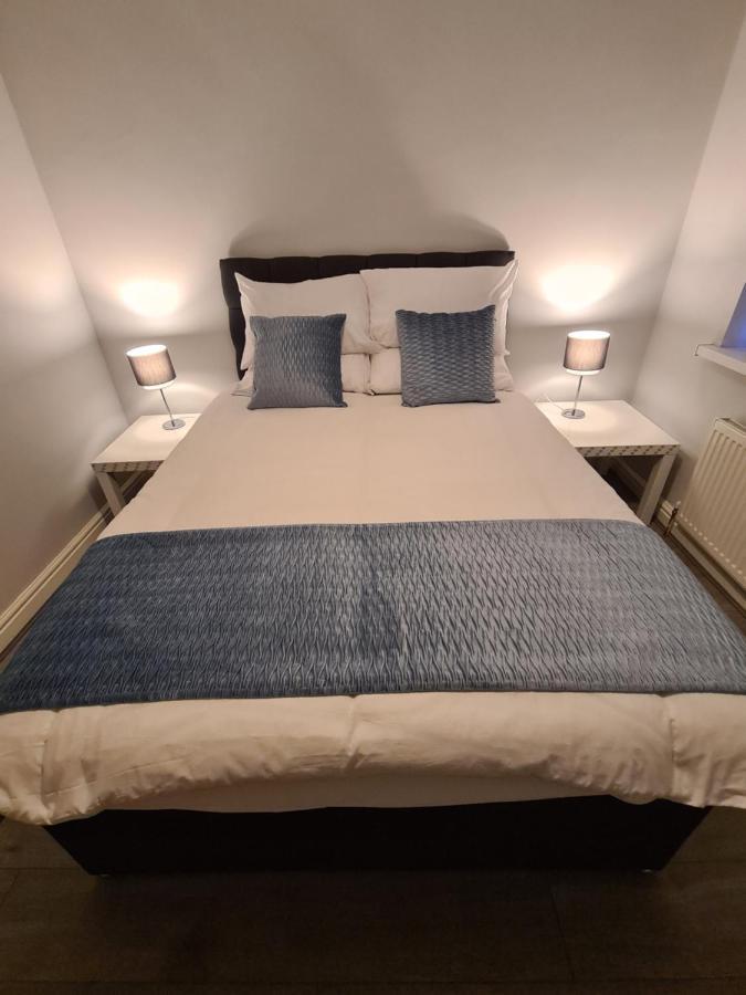 Whole House - 4 Bedrooms - Parking - Sleeps 8 Birmingham Zewnętrze zdjęcie