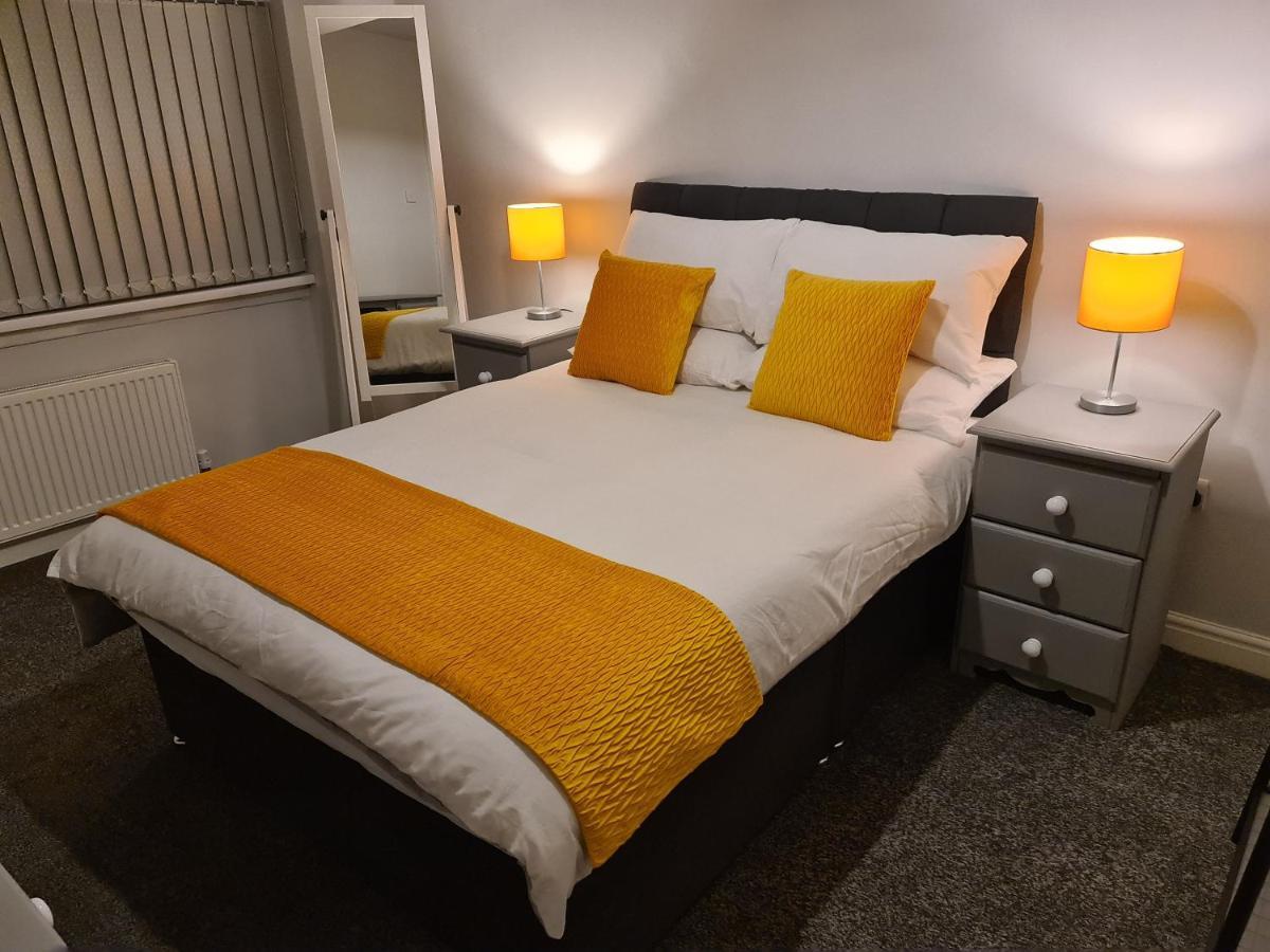 Whole House - 4 Bedrooms - Parking - Sleeps 8 Birmingham Zewnętrze zdjęcie