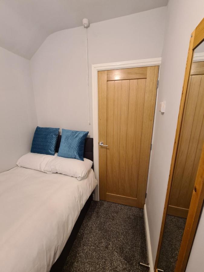 Whole House - 4 Bedrooms - Parking - Sleeps 8 Birmingham Zewnętrze zdjęcie