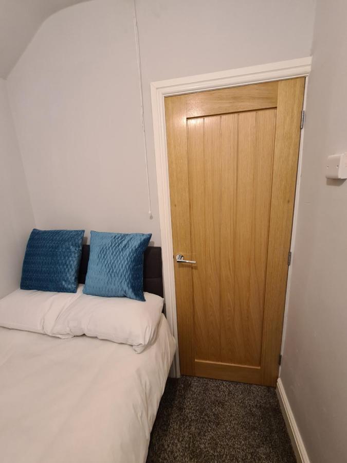Whole House - 4 Bedrooms - Parking - Sleeps 8 Birmingham Zewnętrze zdjęcie