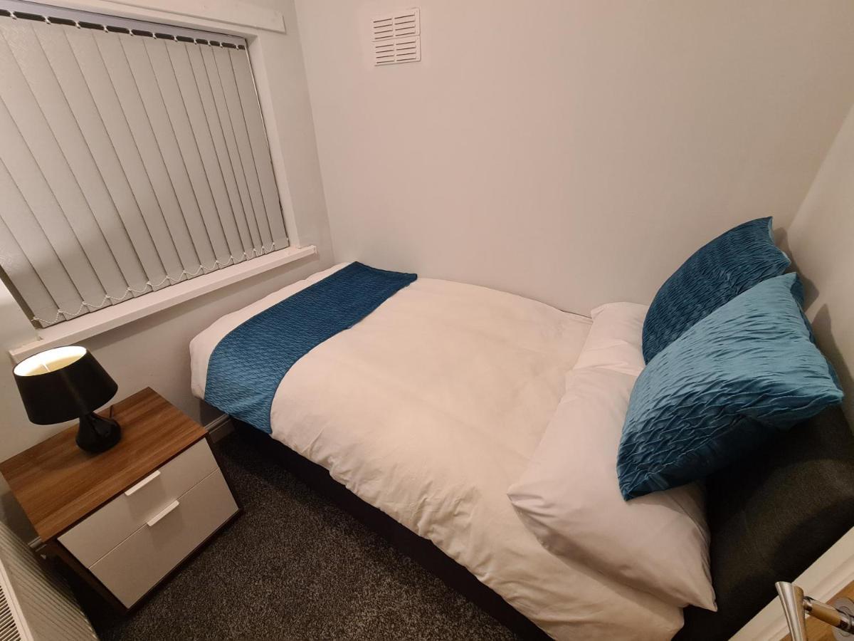 Whole House - 4 Bedrooms - Parking - Sleeps 8 Birmingham Zewnętrze zdjęcie